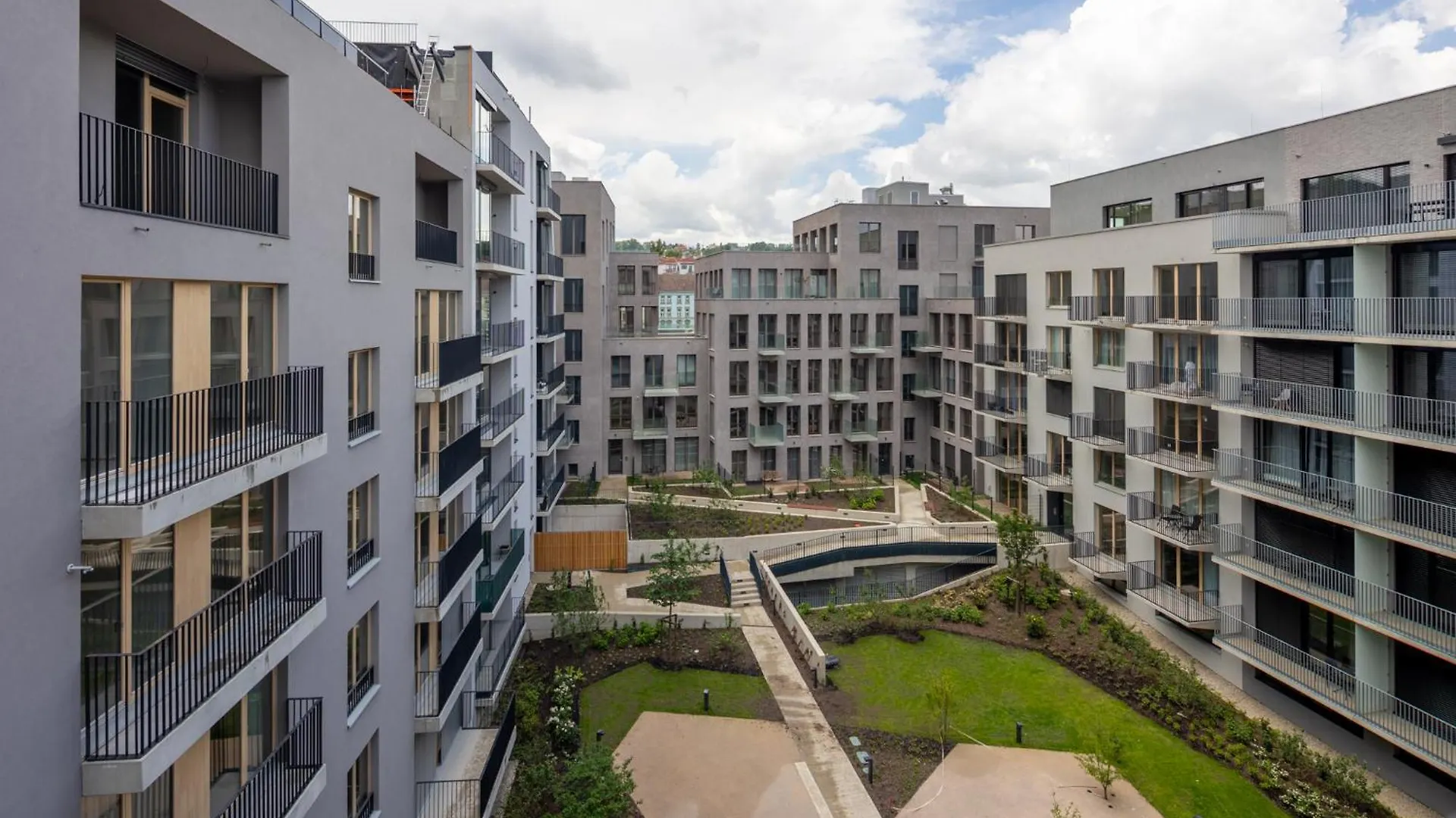 Stylish Flat By The Metro Apartment Prague