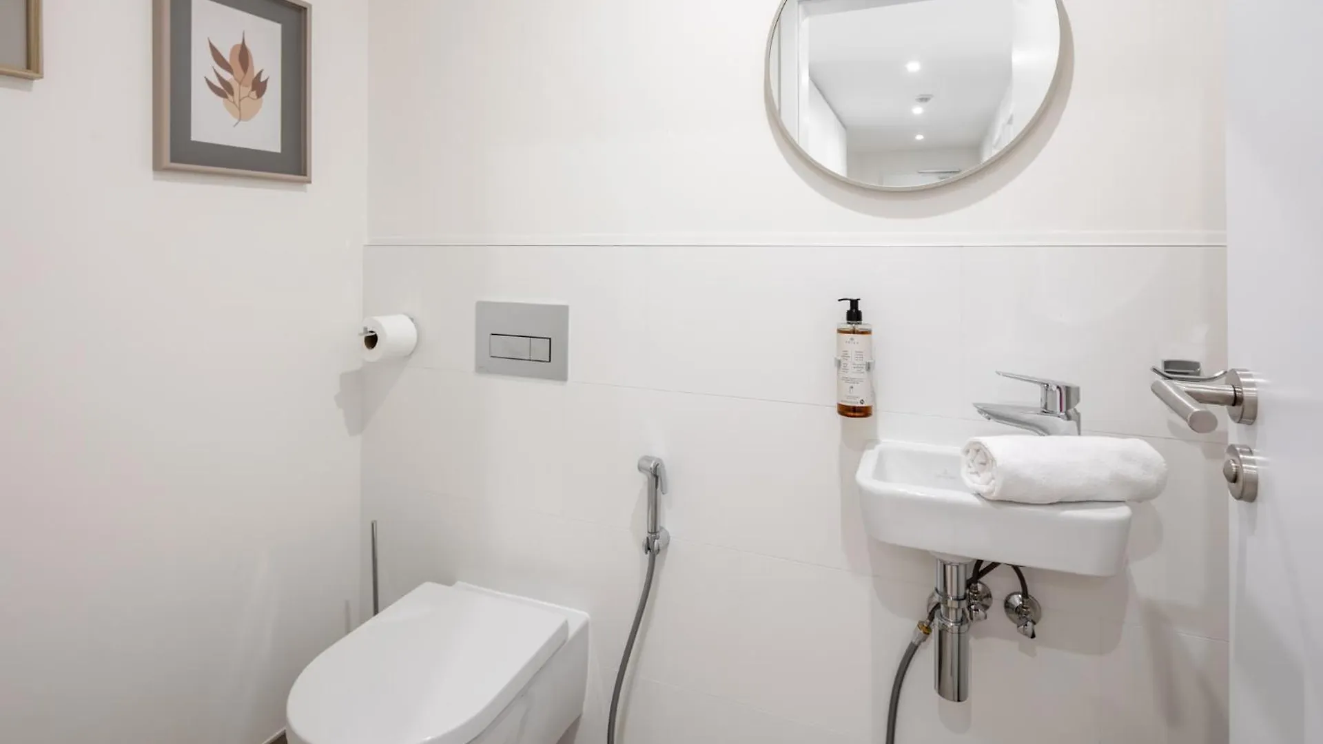 Stylish Flat By The Metro Lägenhet Prag