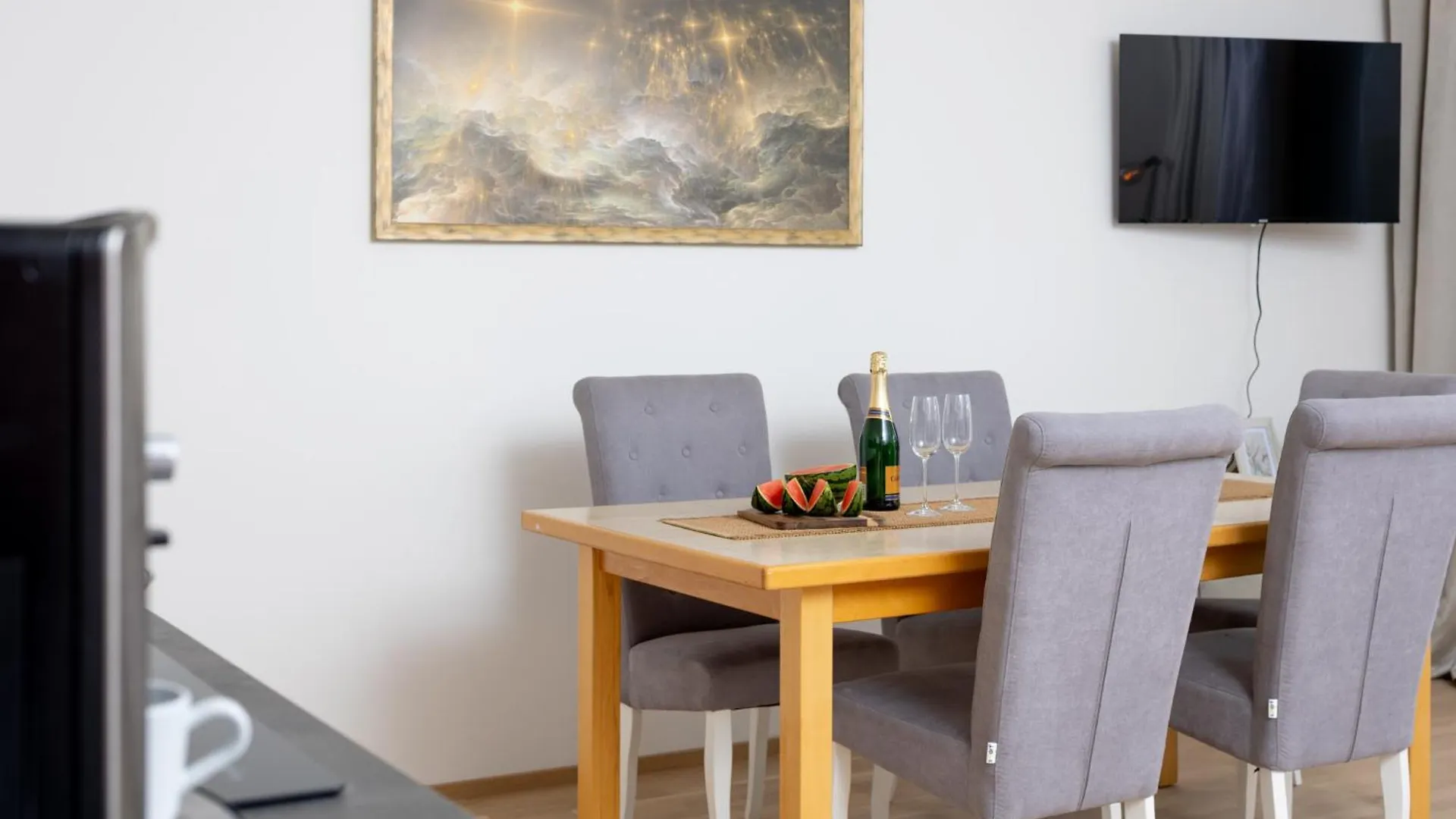 Stylish Flat By The Metro Lägenhet Prag Tjeckien
